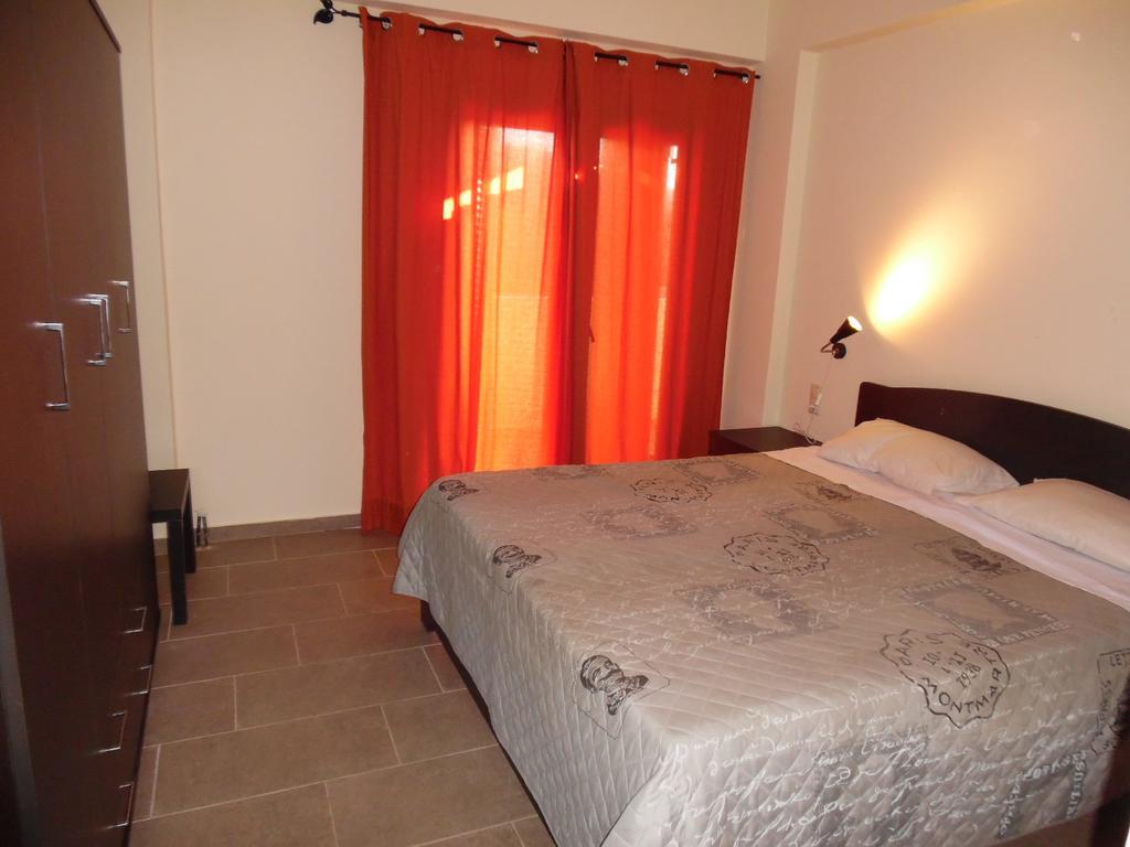 Artemis Appartments Пицидия Экстерьер фото